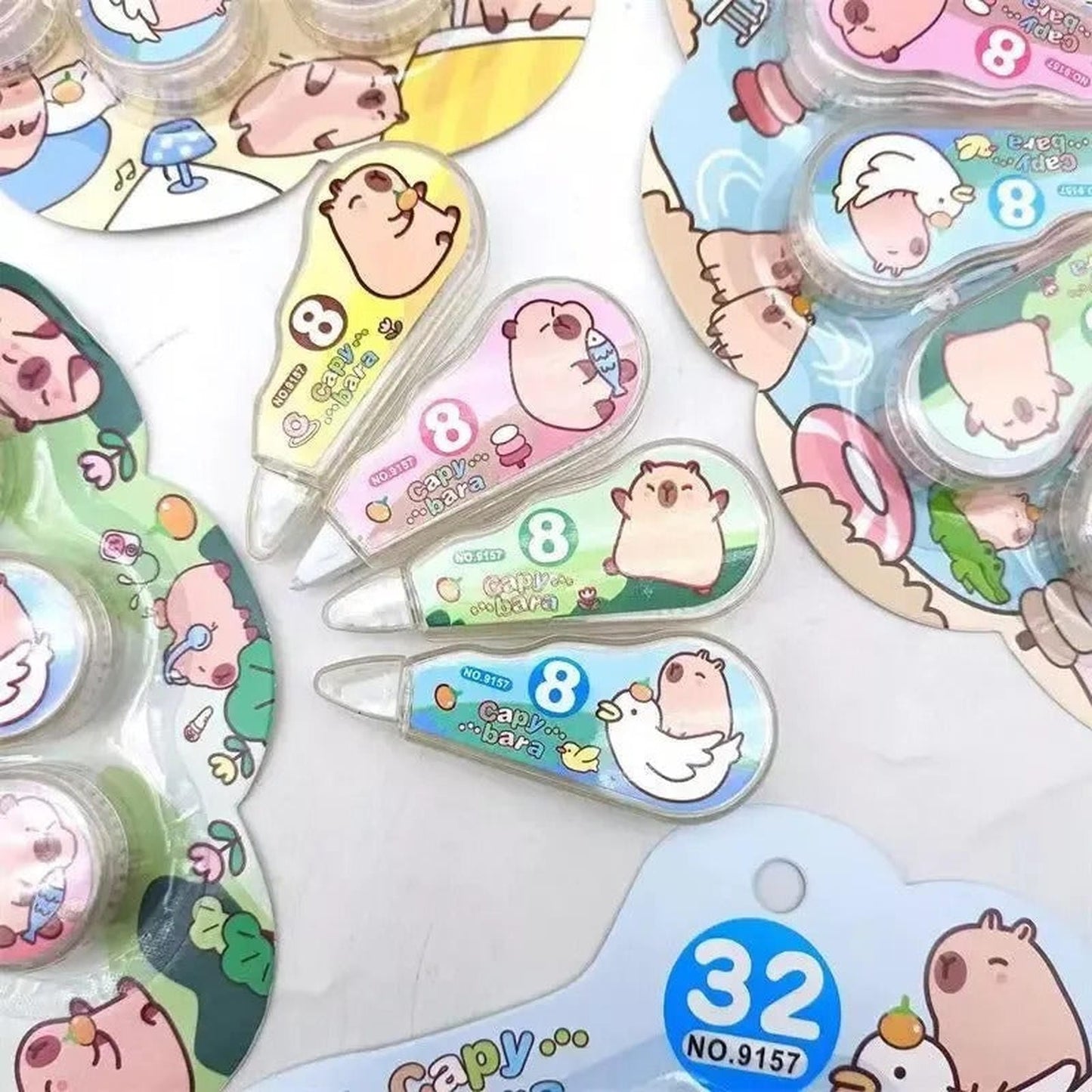 Caja Sorpresa Capybara Carpincho Kawaii Peluche Libreta Cute