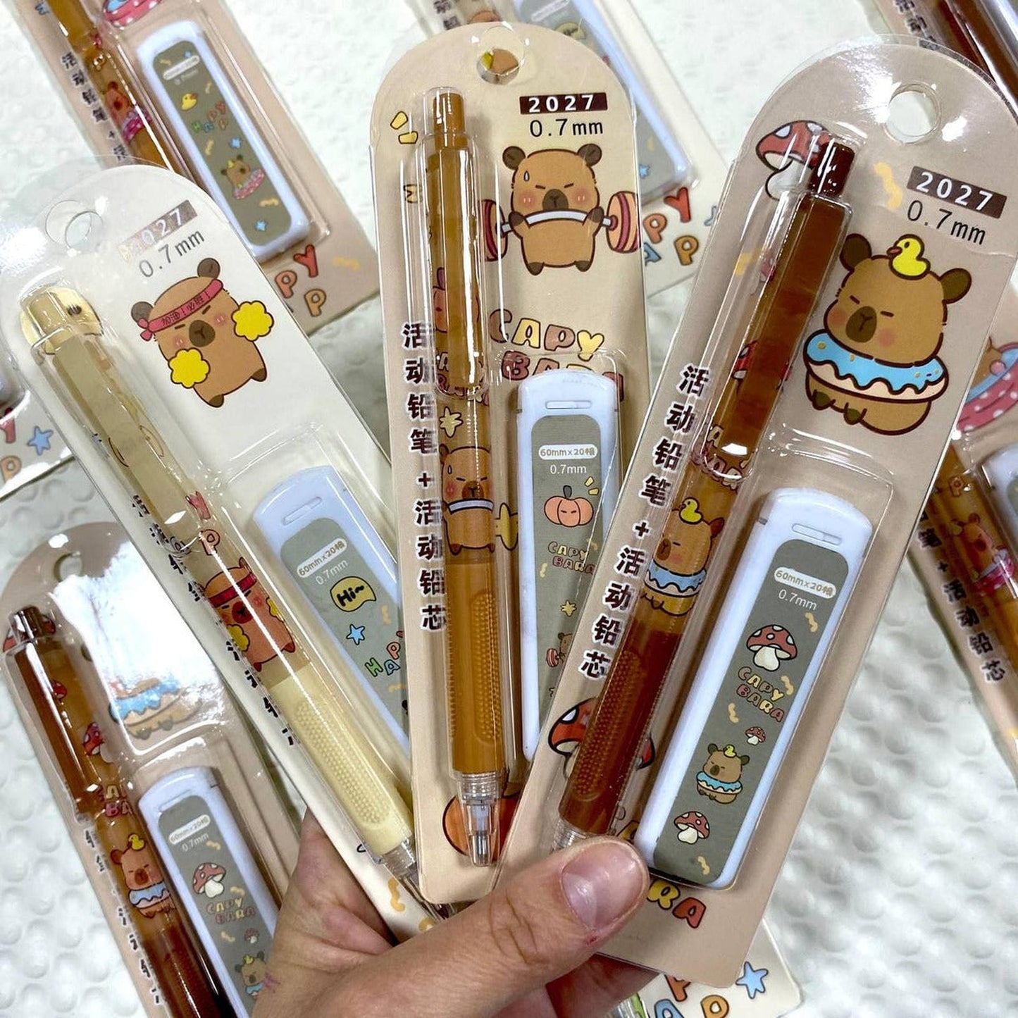 Caja Sorpresa Capybara Carpincho Kawaii Peluche Libreta Cute
