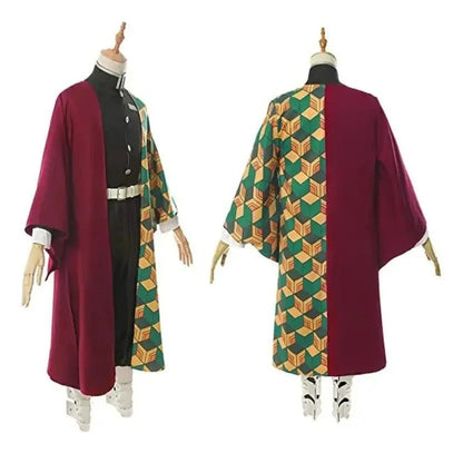 Disfraz Giyu Tomioka vista frontal trasera haori estampado geométrico verde