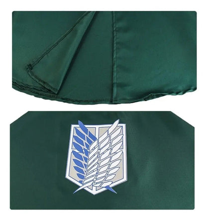Detalle textura poliéster capa anime Shingeki no Kyojin emblema 3D