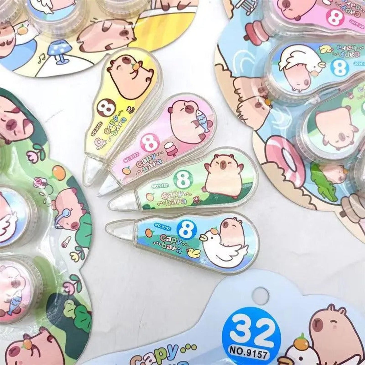 Caja Sorpresa Capybara Carpincho Kawaii Peluche Libreta Cute